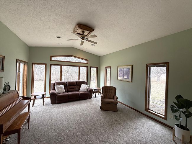 Great Room | Image 28