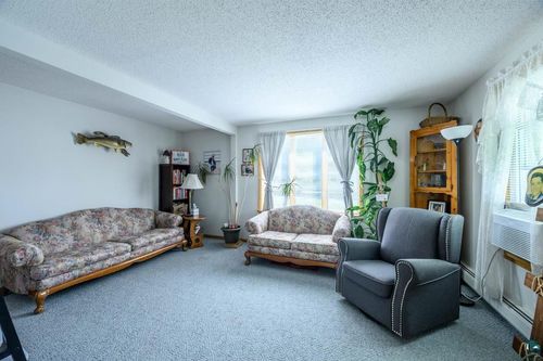 204 W 1st Ave, Keewatin, MN, 55753-4427 | Card Image