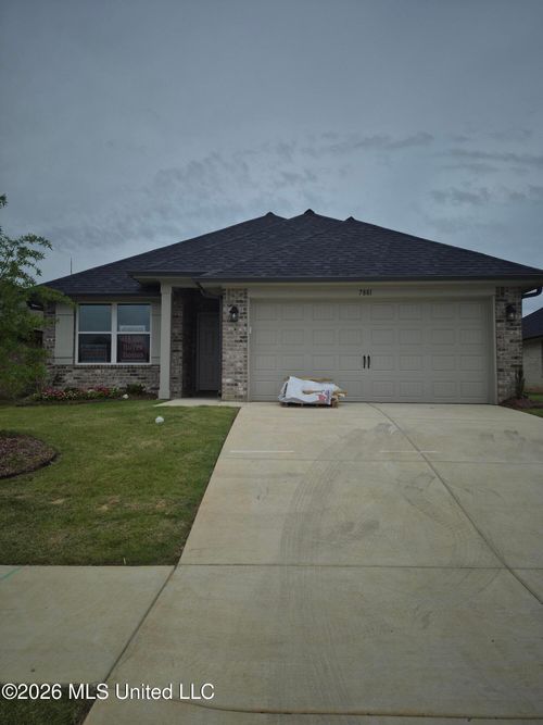 7881 Gardendale Dr, Olive Branch, MS, 38654-9443 | Card Image