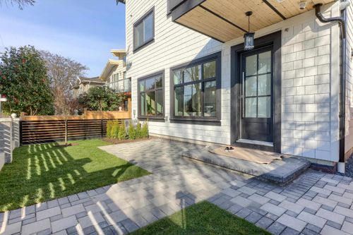 1-4742 St Catherines St, Vancouver, BC, V5V4M7 | Card Image