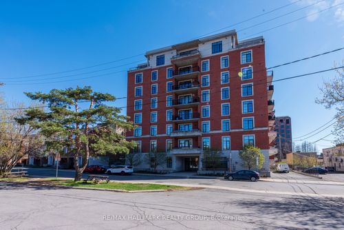 701-327 Breezehill Ave S, Ottawa, ON, K1Y1R6 | Card Image