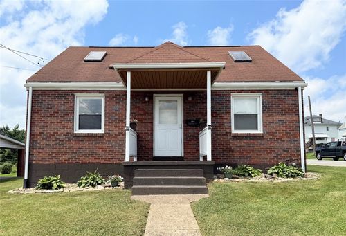 302 Owens Ave, Mckeesport, PA, 15133-2436 | Card Image