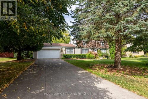 769 Haighton Rd, London, ON, N6K1B4 | Card Image