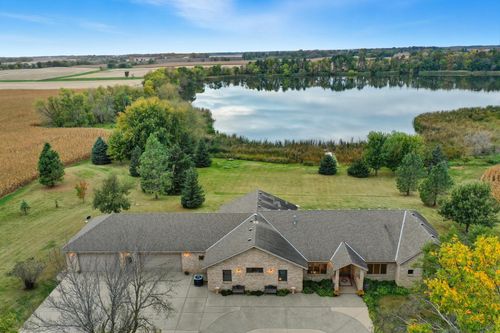 10703 187th St, Silver Lake, MN, 55381-4404 | Card Image