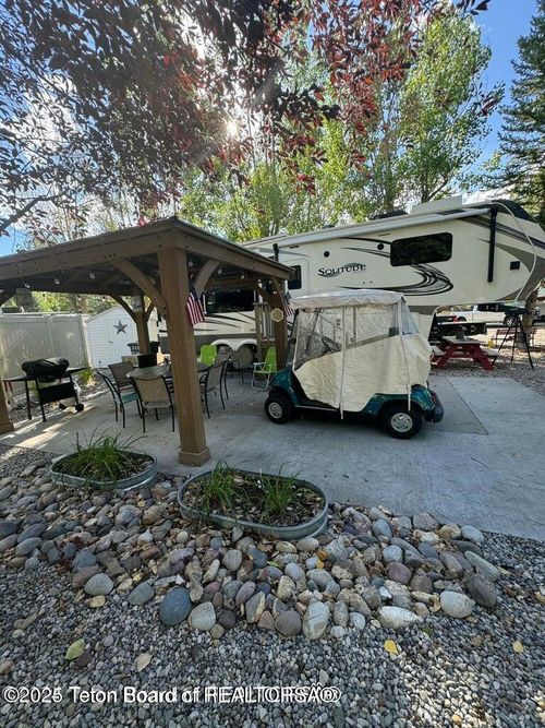 40 Muleshoe Rd, Star Valley Ranch, WY, 83127 | Card Image