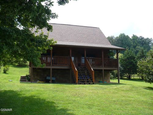 3230 Big Cove Ct, Sevierville, TN, 37862-2409 | Card Image