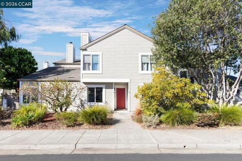 28 Shepardson Ln, Alameda, CA, 94502-6572 | Card Image