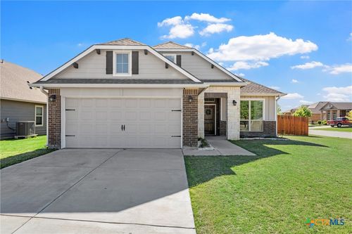 5302 Lancaster Dr, Belton, TX, 76513-5870 | Card Image