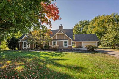 16000 Russell Road, House other with 4 bedrooms, 2 bathrooms and null parking in Stilwell KS | Image 1