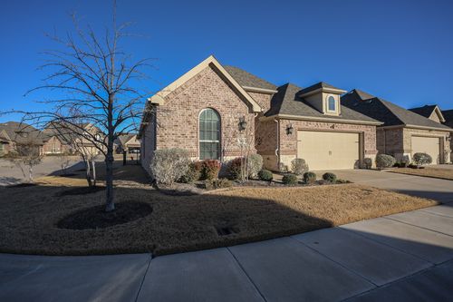 7601 Murcia Dr, Fort Worth, TX, 76123-2110 | Card Image