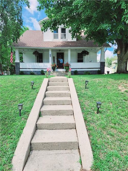 220 Kossuth St, Sidney, OH, 45365-2143 | Card Image