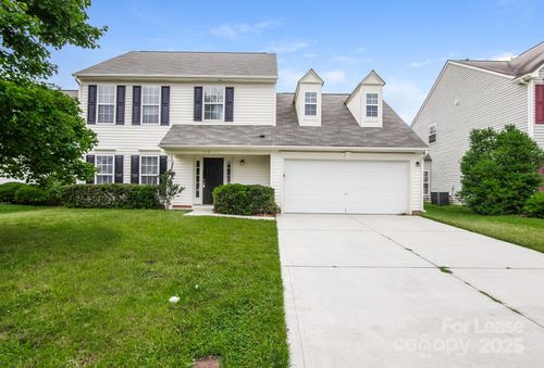 140 Crestwood Dr, Mount Holly, NC, 28120-3001 | Card Image