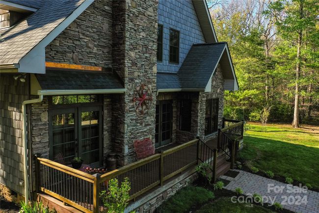274 Cliffside Dr, House other with 3 bedrooms, 3 bathrooms and null parking in Glade Valley NC | Image 36