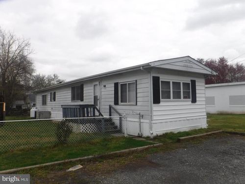 67 Shamrock Ave, DOVER, DE, 19901-5528 | Card Image