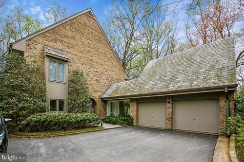 700 Belgrove Rd, MCLEAN, VA, 22101-1836 | Card Image