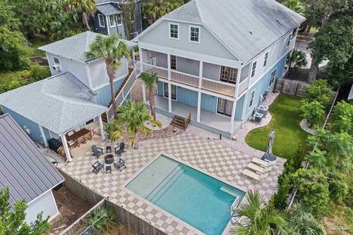 811 N Reus St, Pensacola, FL, 32501-3015 | Card Image