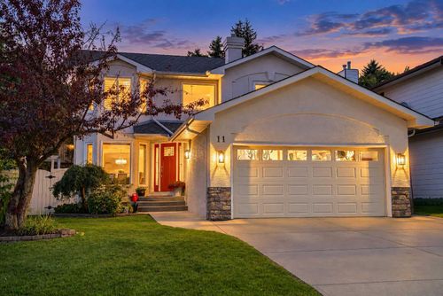11 Sienna Hills Pl Sw, Calgary, AB, T3H2W1 | Card Image