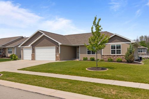 W6008 Zach Street, HARRISON, WI, 54952 | Card Image
