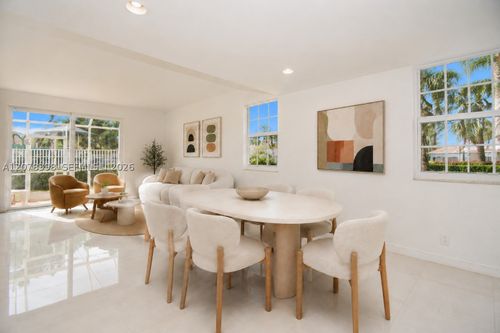 700 Sorrento Dr, Weston, FL, 33326-4519 | Card Image