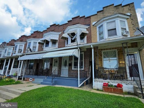 219 Upland Ave, READING, PA, 19611-2080 | Card Image