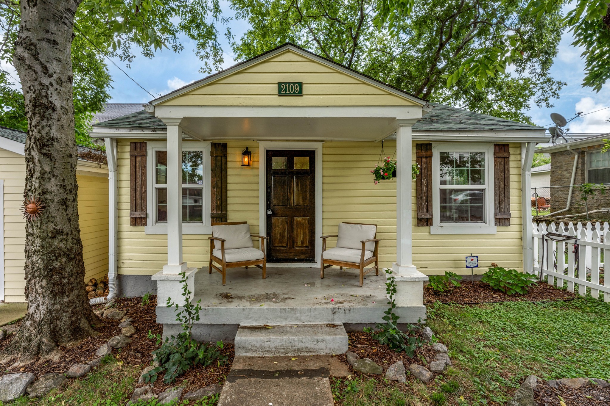 Sultana Ave, Nashville, TN 37207