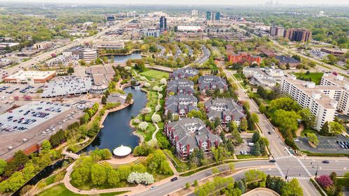 apt-6313-7420 Edinborough Way, Edina, MN, 55435-4791 | Card Image