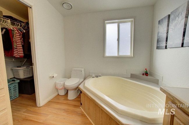 1126 E 720 N, House other with 3 bedrooms, 2 bathrooms and 2 parking in Richfield ID | Image 19