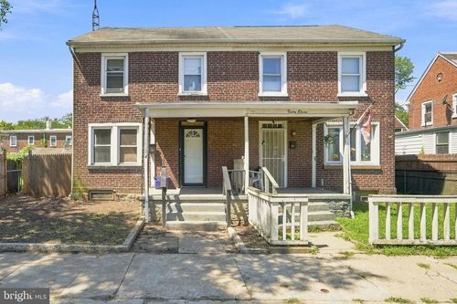 3013 Porter Rd, Camden, NJ, 08104-2708 | Card Image