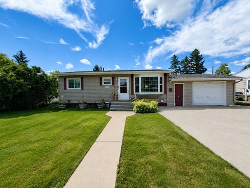 516 25th Avenue Ne, Great Falls, MT, 59404 | Card Image