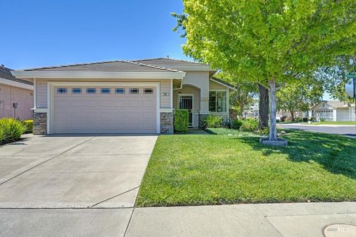 383 Mandarin Cir, Vacaville, CA, 95687-3121 | Card Image