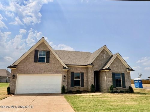 3123 School Loop Rd, Lake Cormorant, MS, 38641-4000 | Card Image