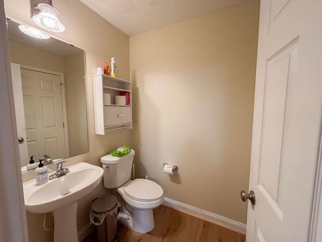 Half bath main level | Image 7