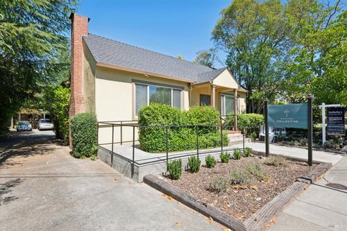453 2nd Street W, Sonoma, CA, 95476 | Card Image