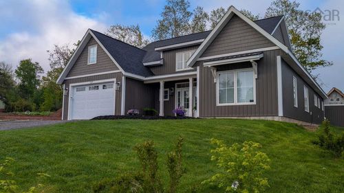 127 Stirling Ave, Wolfville, NS, B4P2N3 | Card Image
