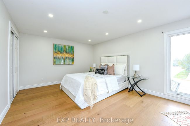 117 Harold St, House attached with 5 bedrooms, 3 bathrooms and 1 parking in Brampton ON | Image 23