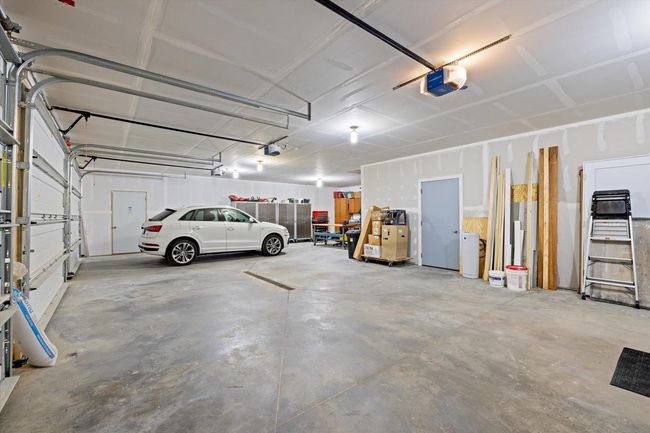 42-Garage.jpg | Image 28