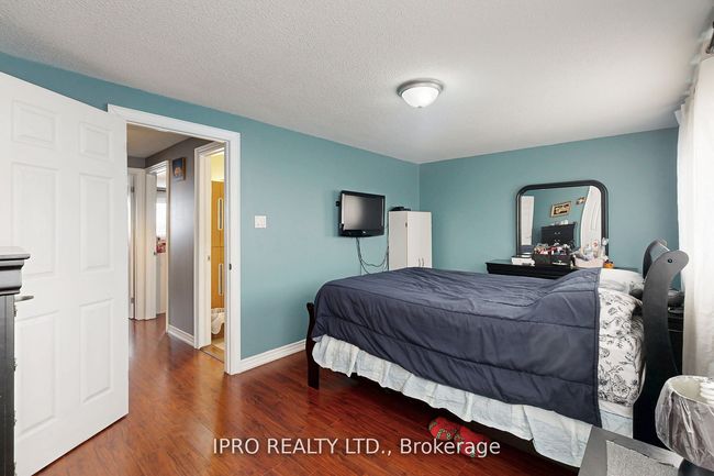 238 Royal Salisbury Way, House attached with 3 bedrooms, 2 bathrooms and 3 parking in Brampton ON | Image 31