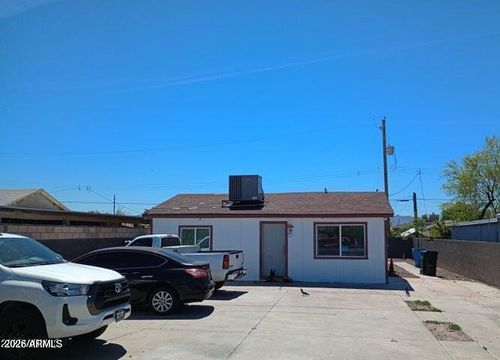 2435 W Yuma St, Phoenix, AZ, 85009-6401 | Card Image