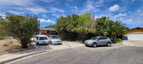1504 Banner Circle, Las Vegas, NV, 89102 | Card Image