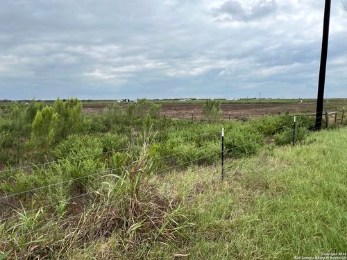 5155 State Highway 97 W, Floresville, TX, 78114 | Card Image