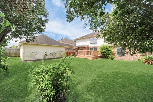 1605 Spring Glen Ln, House other with 5 bedrooms, 4 bathrooms and 2 parking in Pearland TX | Image 26