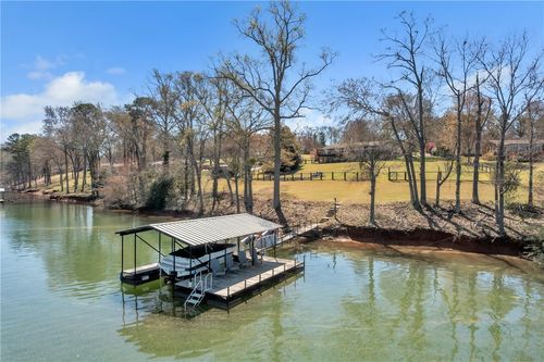 2222 Surfside Dr, ANDERSON, SC, 29625-5739 | Card Image