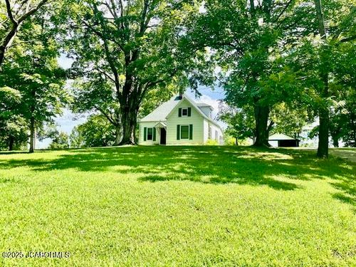 221 S Bluff St, Jefferson City, MO, 65101-4839 | Card Image