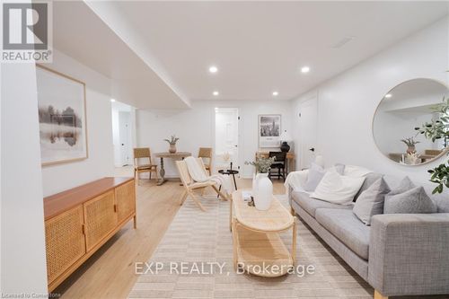 lower-221 Federal St, Stoney Creek, ON, L8E1P2 | Card Image