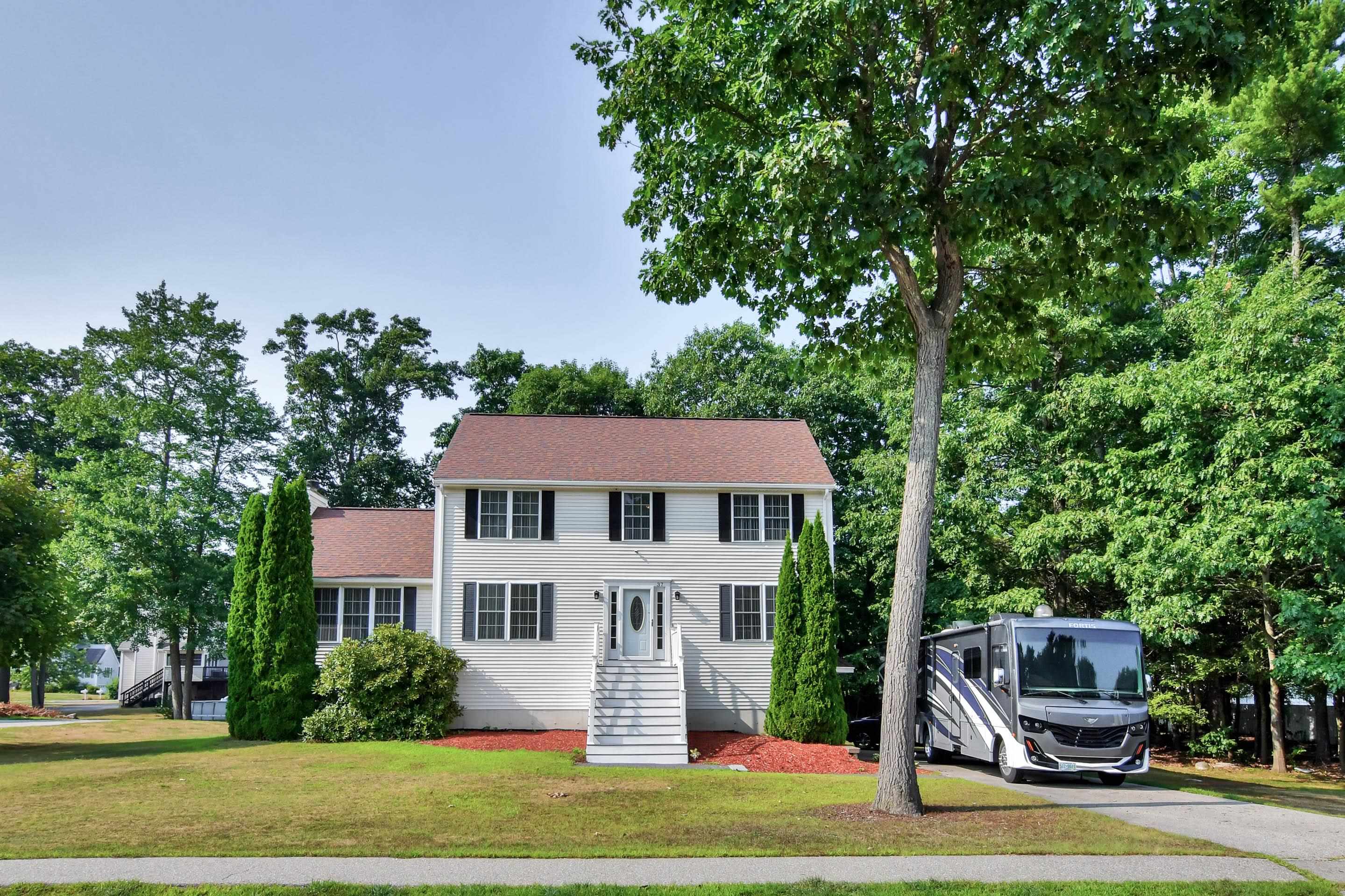 Border Winds Ave, Seabrook, NH 03874