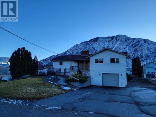 829 3rd Ave, Keremeos, BC, V0X1N2 | Card Image