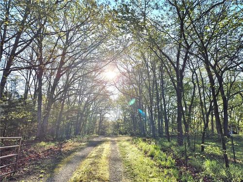 17999 Highway U, Hermitage, MO, 65668-8534 | Card Image