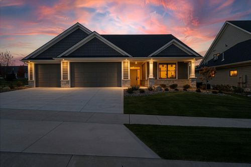 2657 Scenic Point Dr Sw, Rochester, MN, 55902-2894 | Card Image