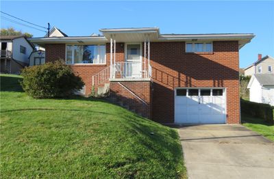 1120 Fourth Street, House other with 2 bedrooms, 1 bathrooms and 1 parking in North Huntingdon PA | Image 1