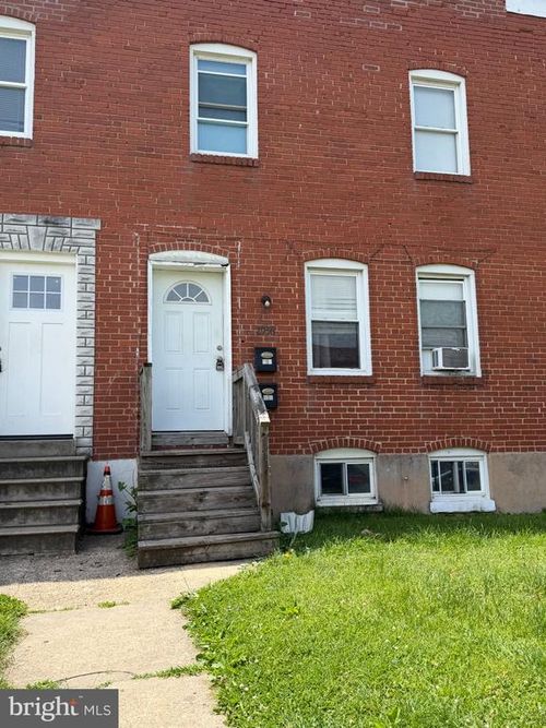 2-2936 Yorkway, DUNDALK, MD, 21222-5384 | Card Image